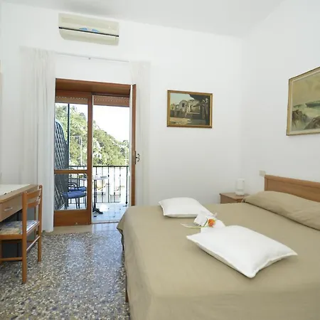 Bed & Breakfast La Musa Capri